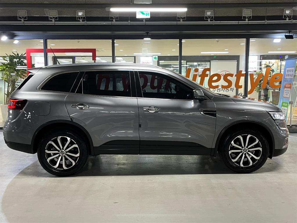 SAMSUNG QM6 - Vista 3