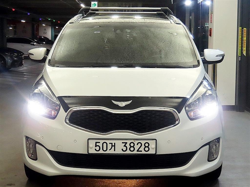 KIA Carens - Vista 2