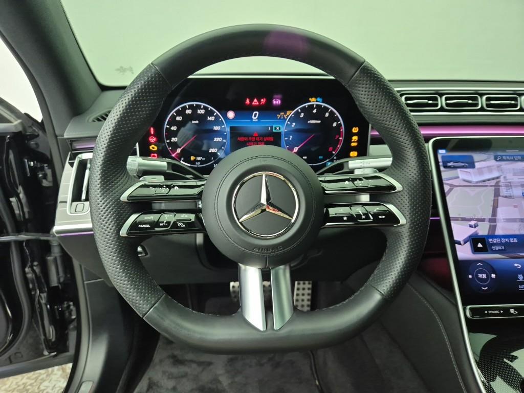 Mercedes Benz S Class - Vista 9