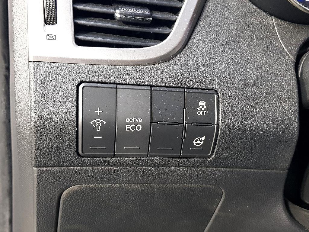 HYUNDAI i30 - Vista 11