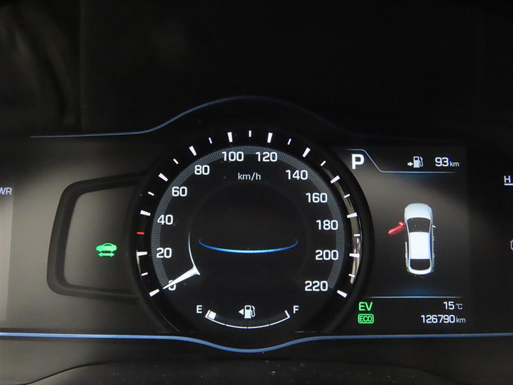 HYUNDAI Ioniq - Vista 9