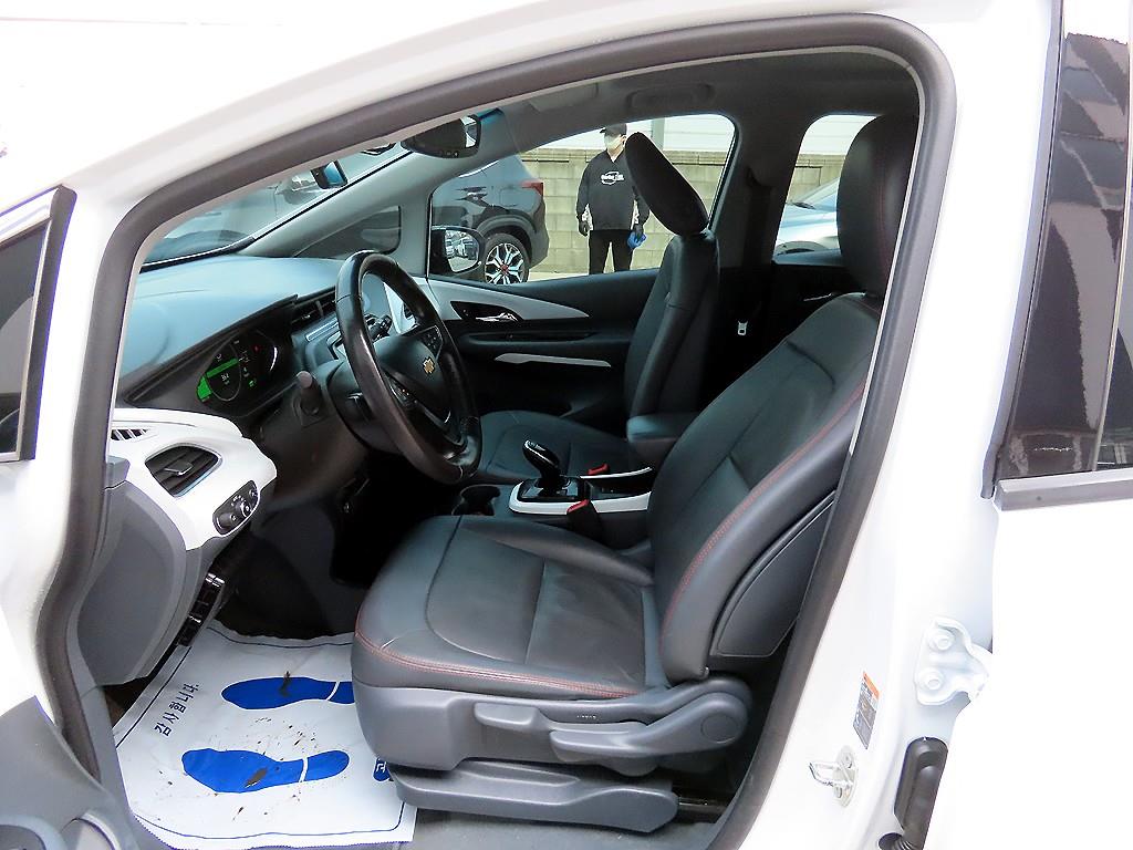 Chevrolet Bolt - Vista 5