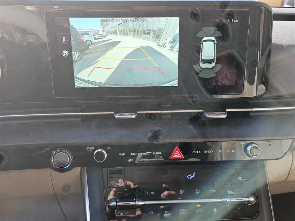 KIA Carnival - Vista 10