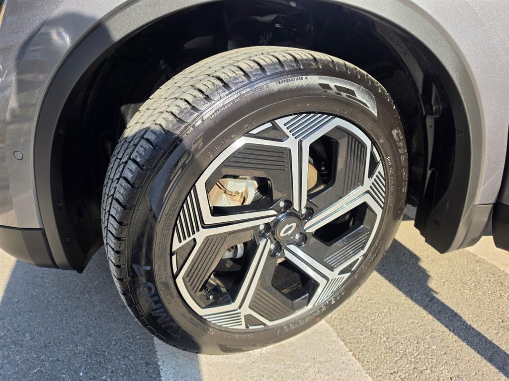 SAMSUNG QM6 2024 Gris - Importación desde Corea - HF Imports Iquique - Foto 18