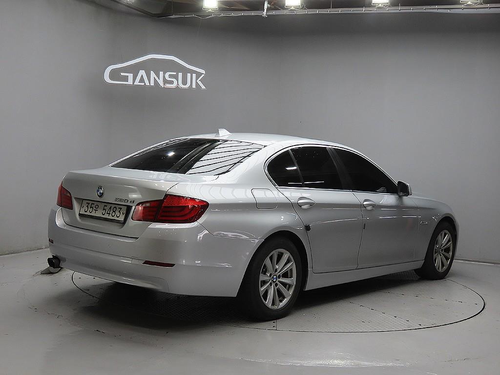 BMW 5 Series - Vista 7