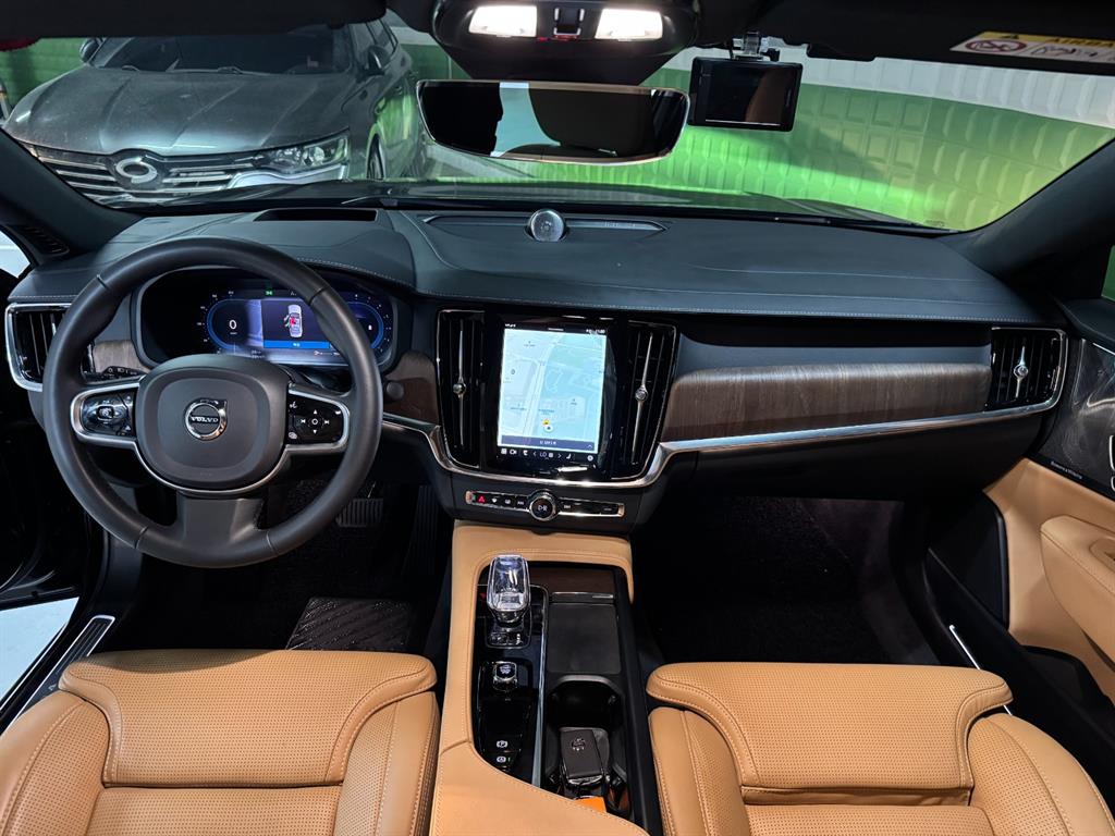 Volvo S90 - Vista 8