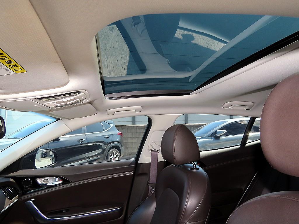 KIA Stinger 2018 Negro - Importación desde Corea - HF Imports Iquique - Foto 16