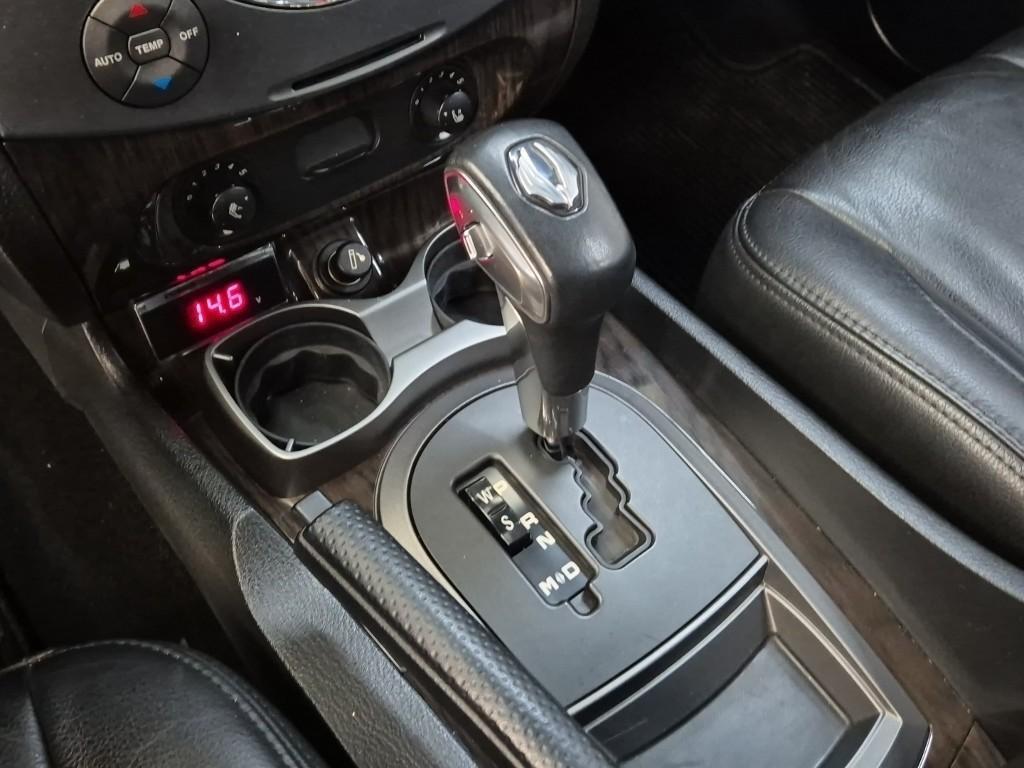 Ssangyong Rexton - Vista 8