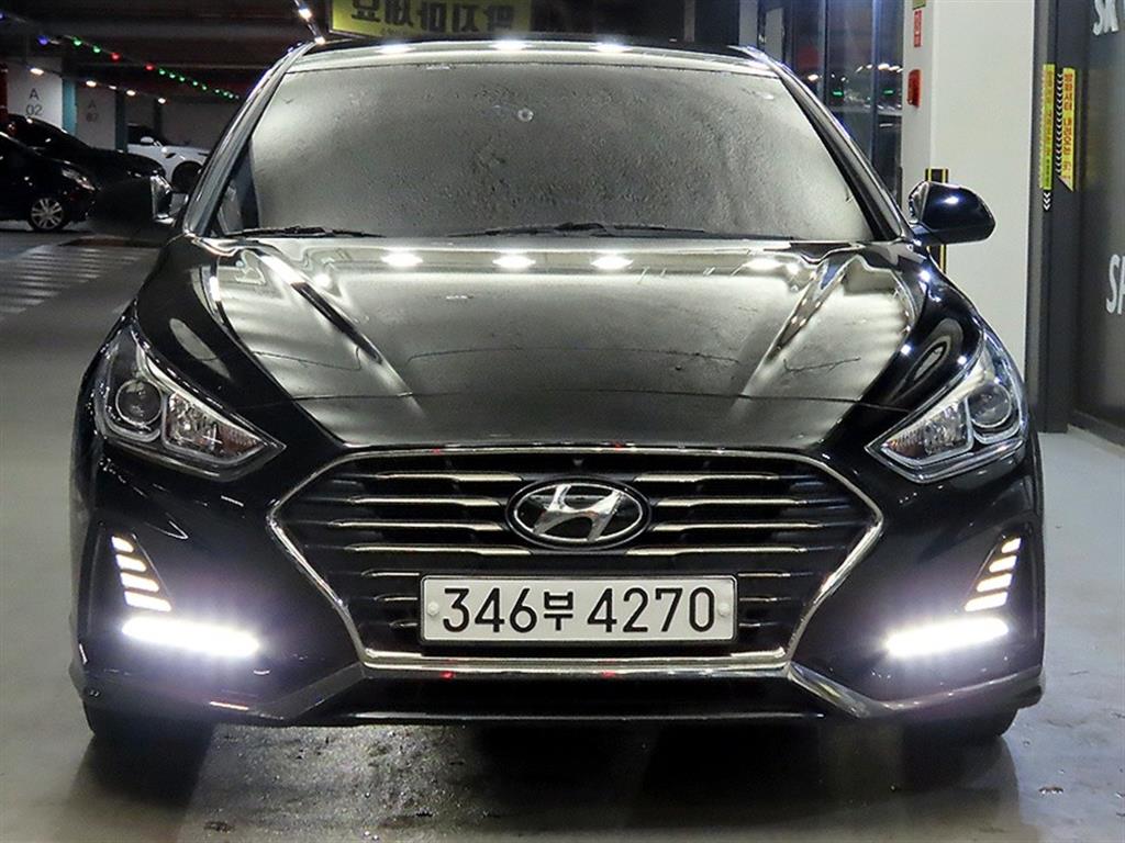 HYUNDAI Sonata - Vista 2