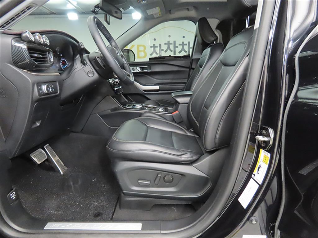 Ford Explorer - Vista 5