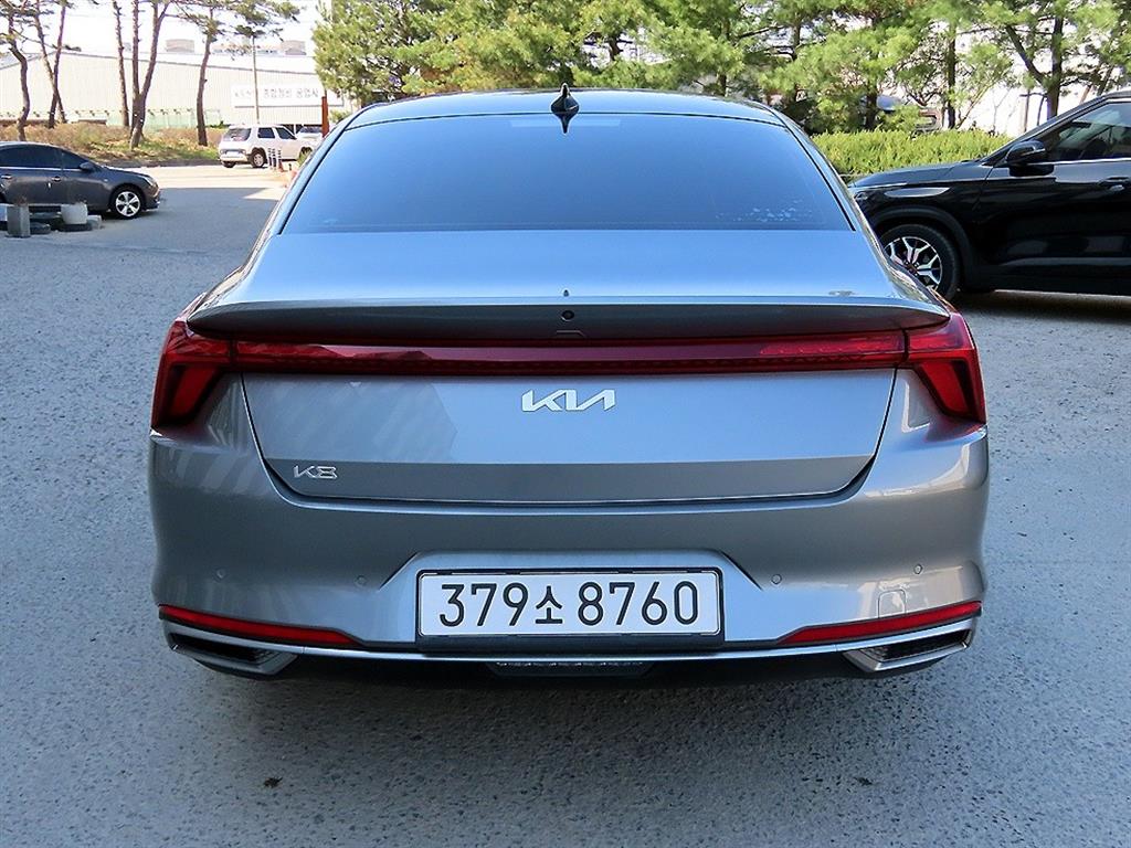 KIA K8 - Vista 4