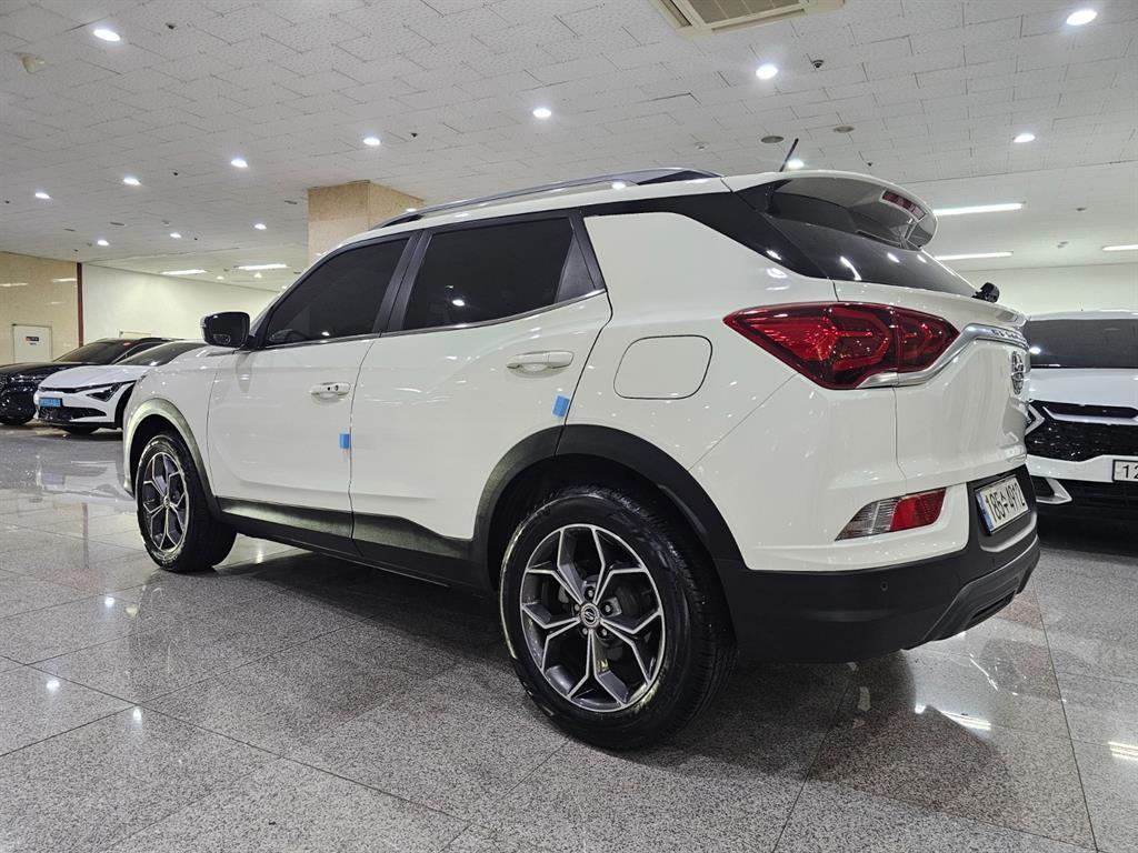 Ssangyong Korando - Vista 3