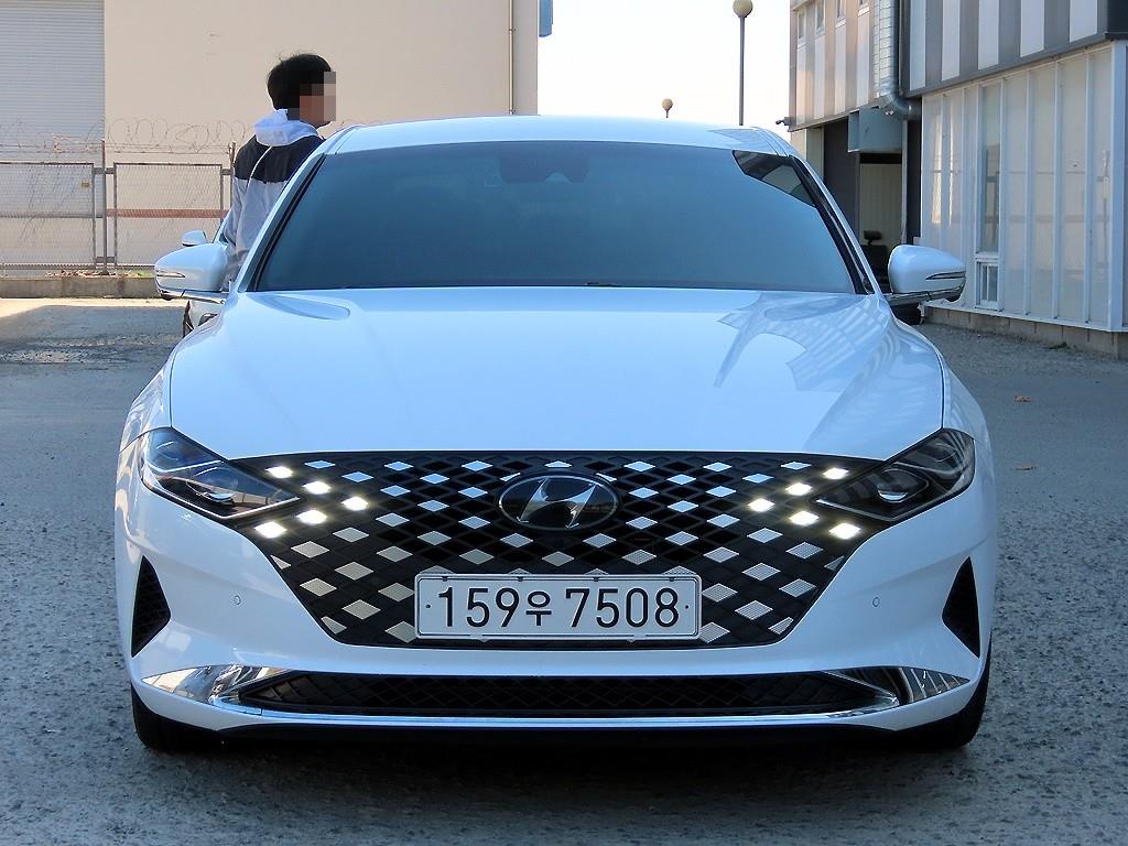 HYUNDAI Grandeur 2022 - Importación desde Corea - HF Imports Iquique - Foto 1