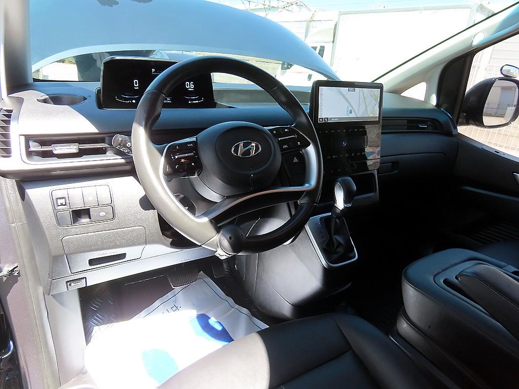 HYUNDAI Staria - Vista 7