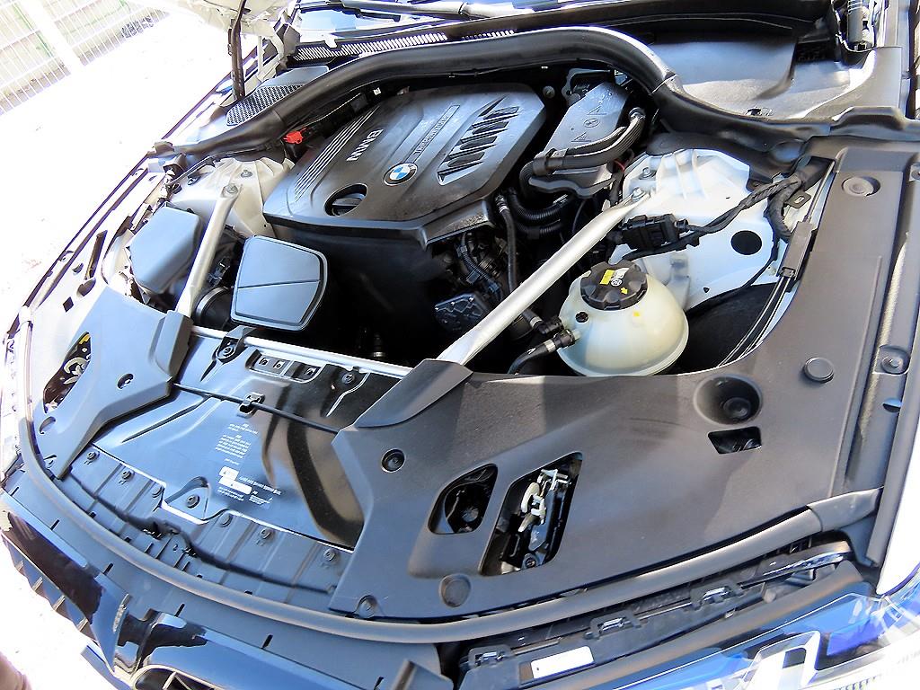 BMW 5 Series 2018 Blanco - Importación desde Corea - HF Imports Iquique - Foto 19