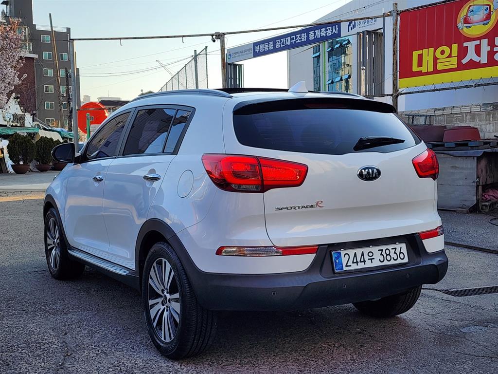 KIA Sportage - Vista 4