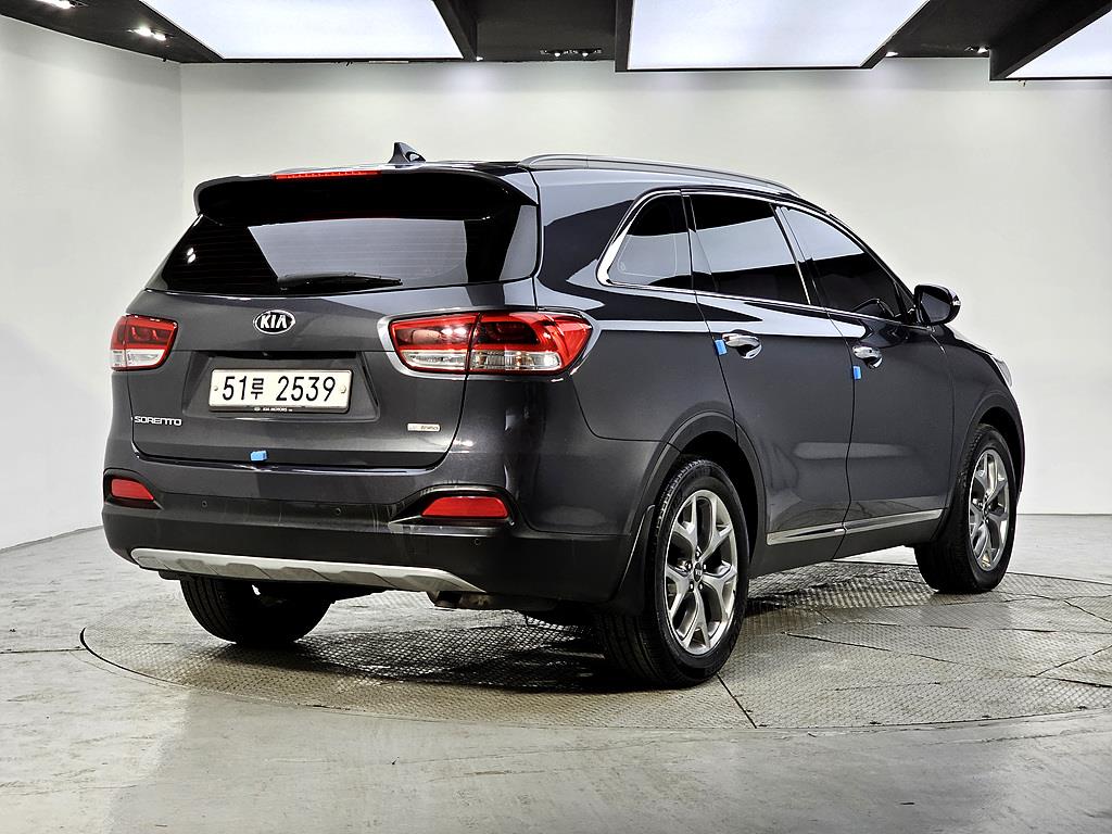 KIA Sorento - Vista 4