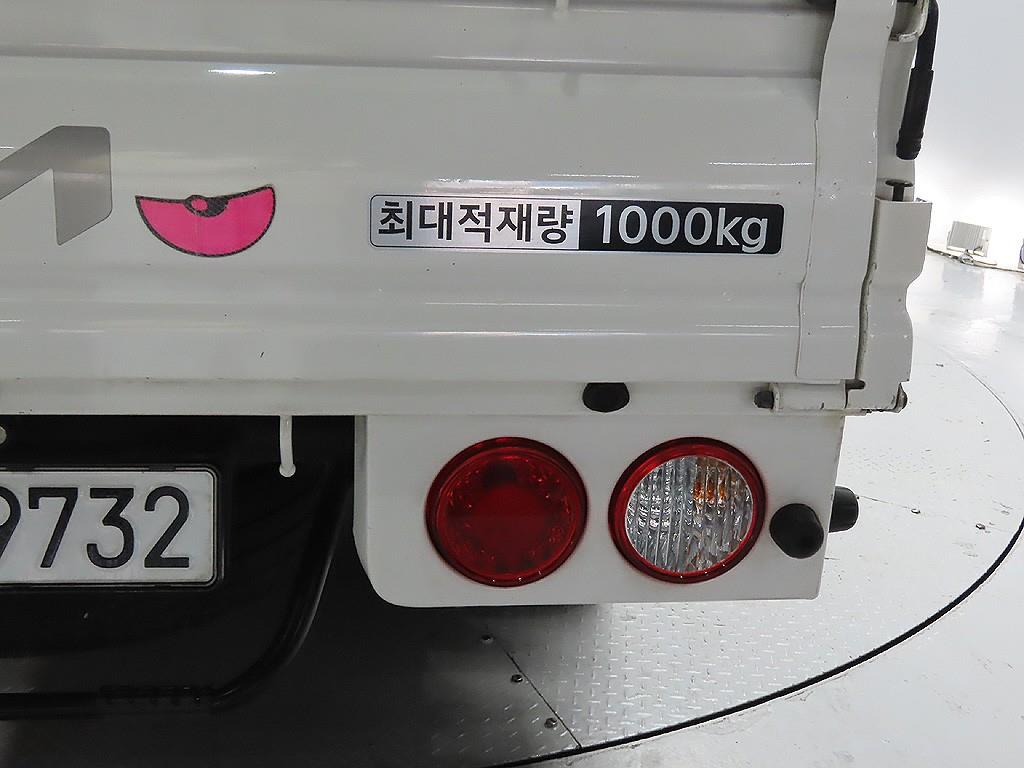 Small Truck Cargo (small) 2023 Blanco - Importación desde Corea - HF Imports Iquique - Foto 9