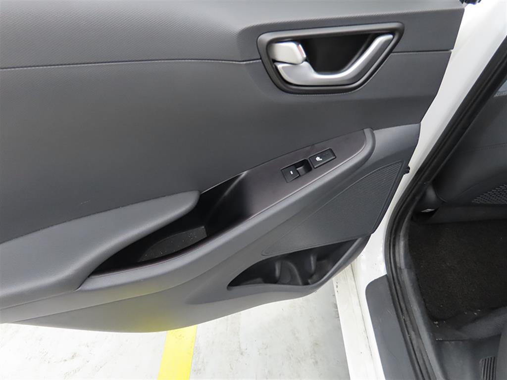 HYUNDAI Ioniq 2016 Blanco - Importación desde Corea - HF Imports Iquique - Foto 13