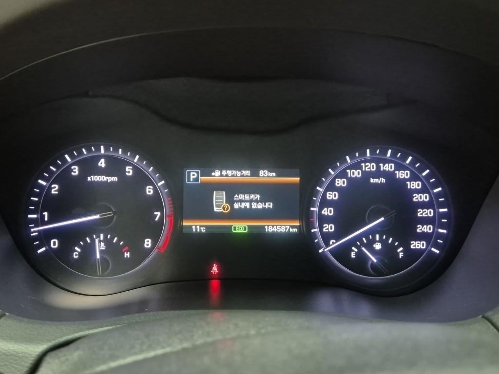 Genesis G80 - Vista 6