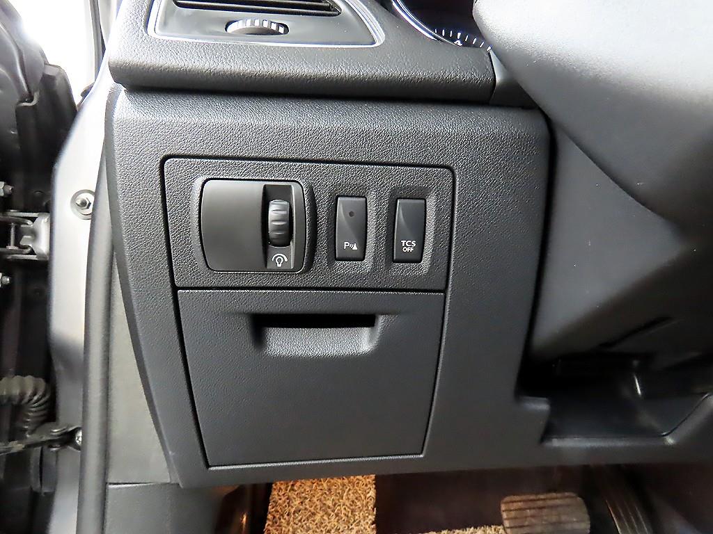 SAMSUNG SM7 - Vista 12