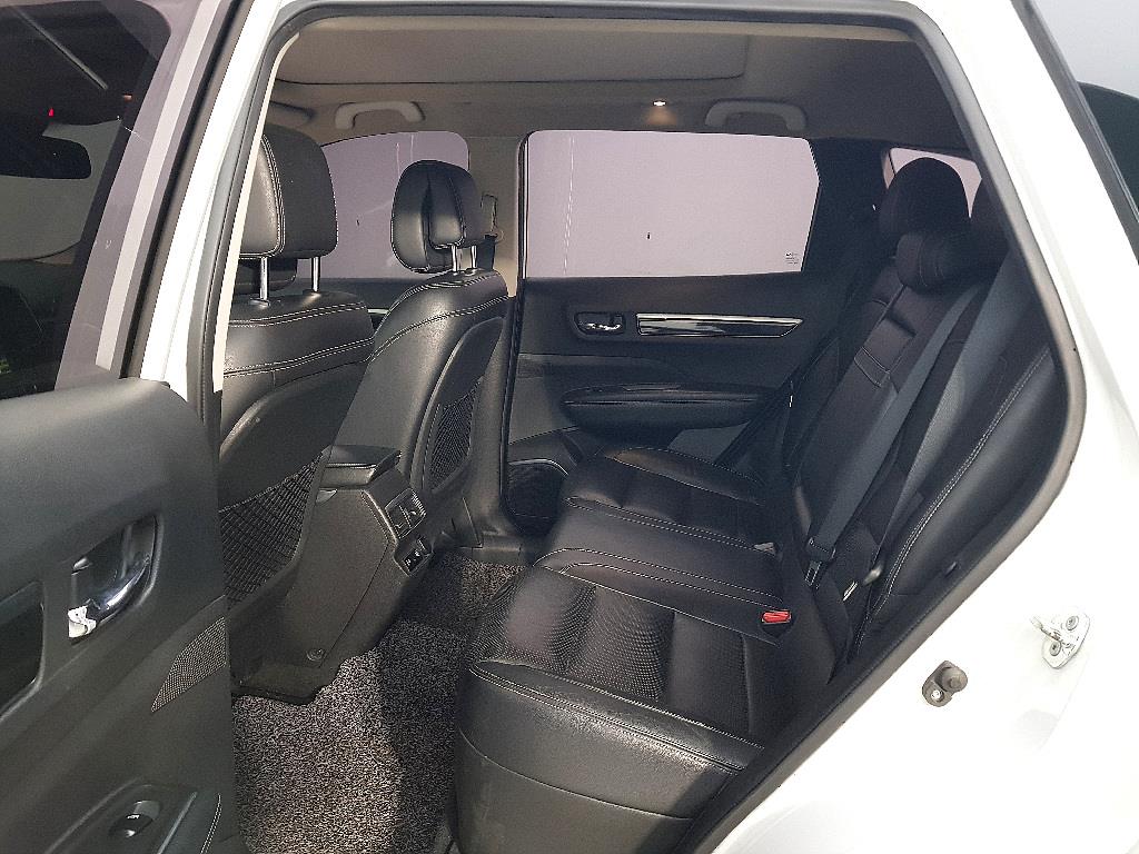 SAMSUNG QM6 - Vista 9