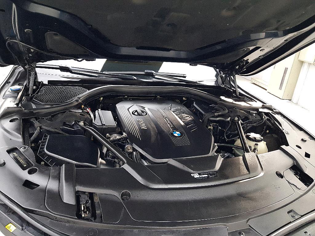 BMW 7 Series - Vista 6