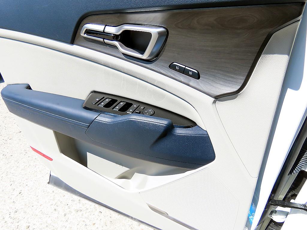 KIA Sportage - Vista 11