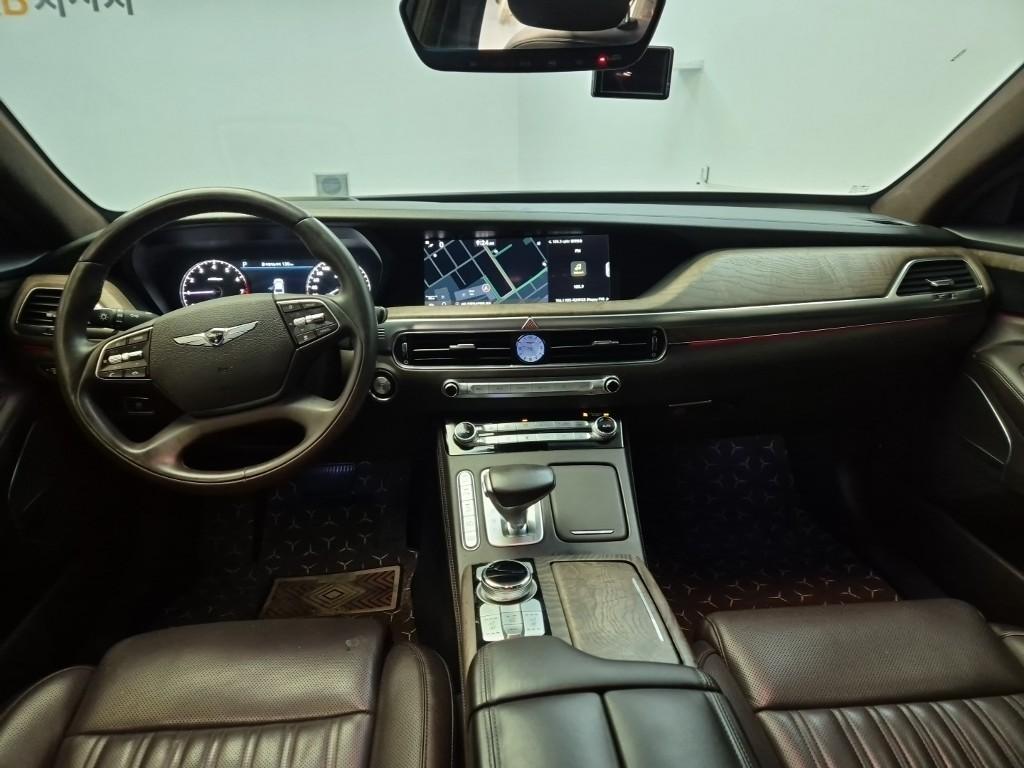 Genesis G90 - Vista 7