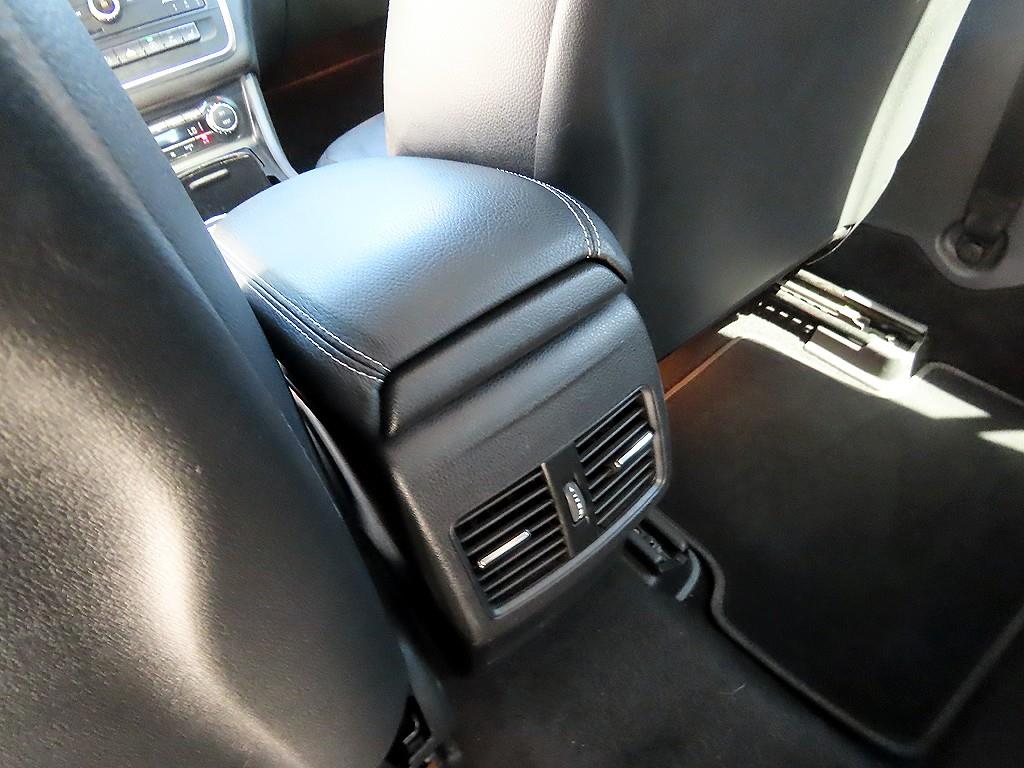 Mercedes Benz CLA Class 2015 Blanco - Importación desde Corea - HF Imports Iquique - Foto 17