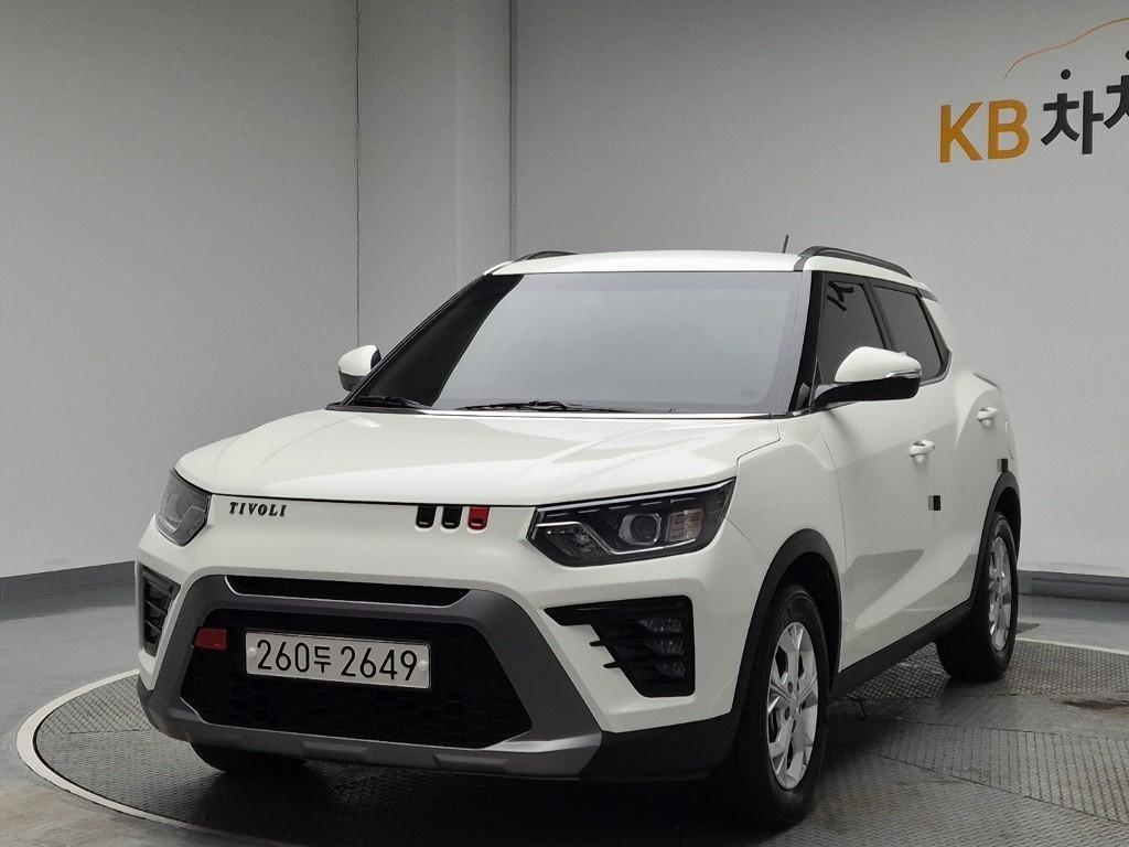 Ssangyong Tivoli 2025 Blanco - Importación desde Corea - HF Imports Iquique - Foto 1