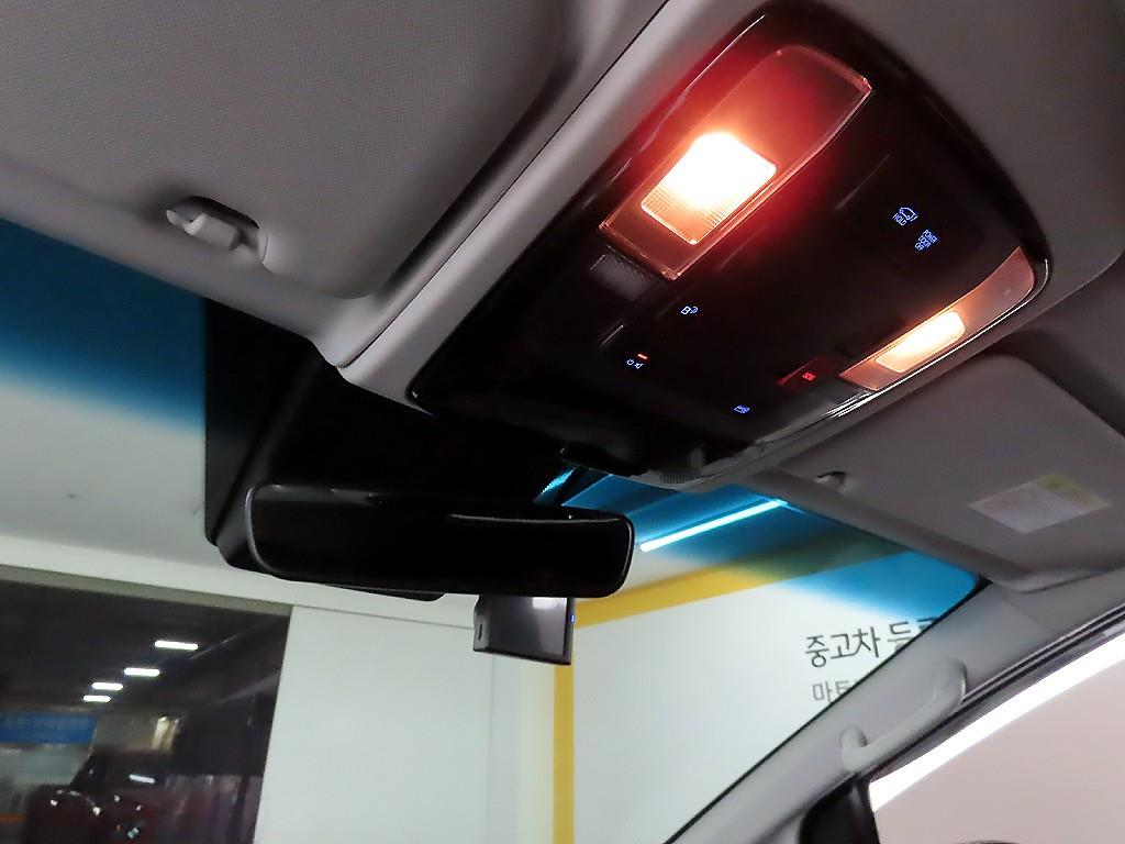 HYUNDAI Staria 2025 Gris - Importación desde Corea - HF Imports Iquique - Foto 16