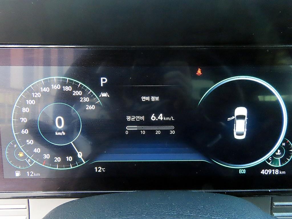 HYUNDAI Grandeur - Vista 9