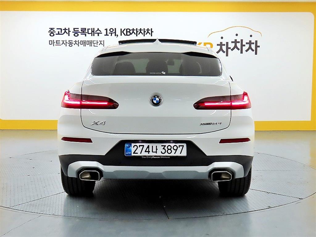 BMW X4 - Vista 3