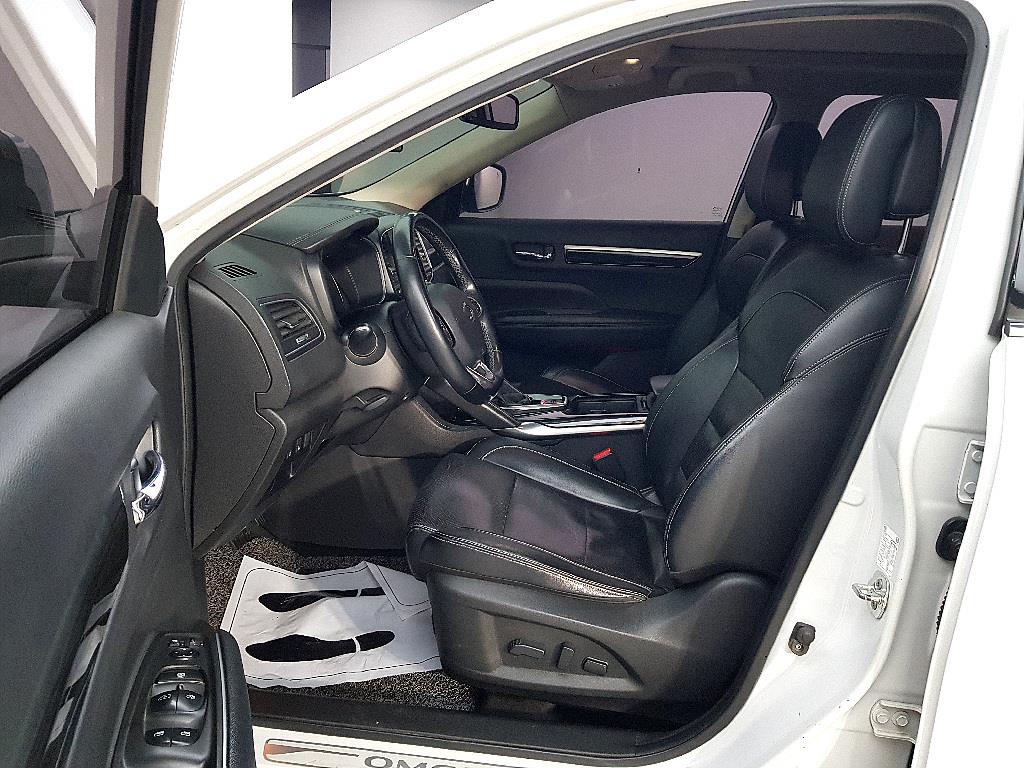 SAMSUNG QM6 - Vista 8