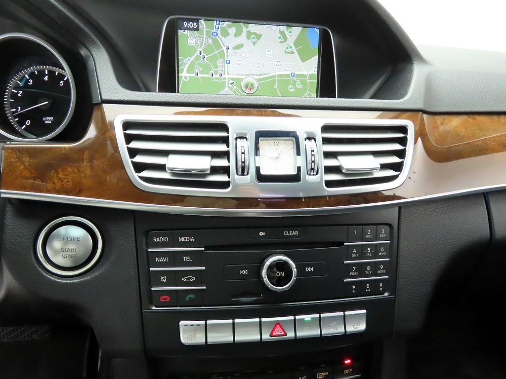 Mercedes Benz E class - Vista 9