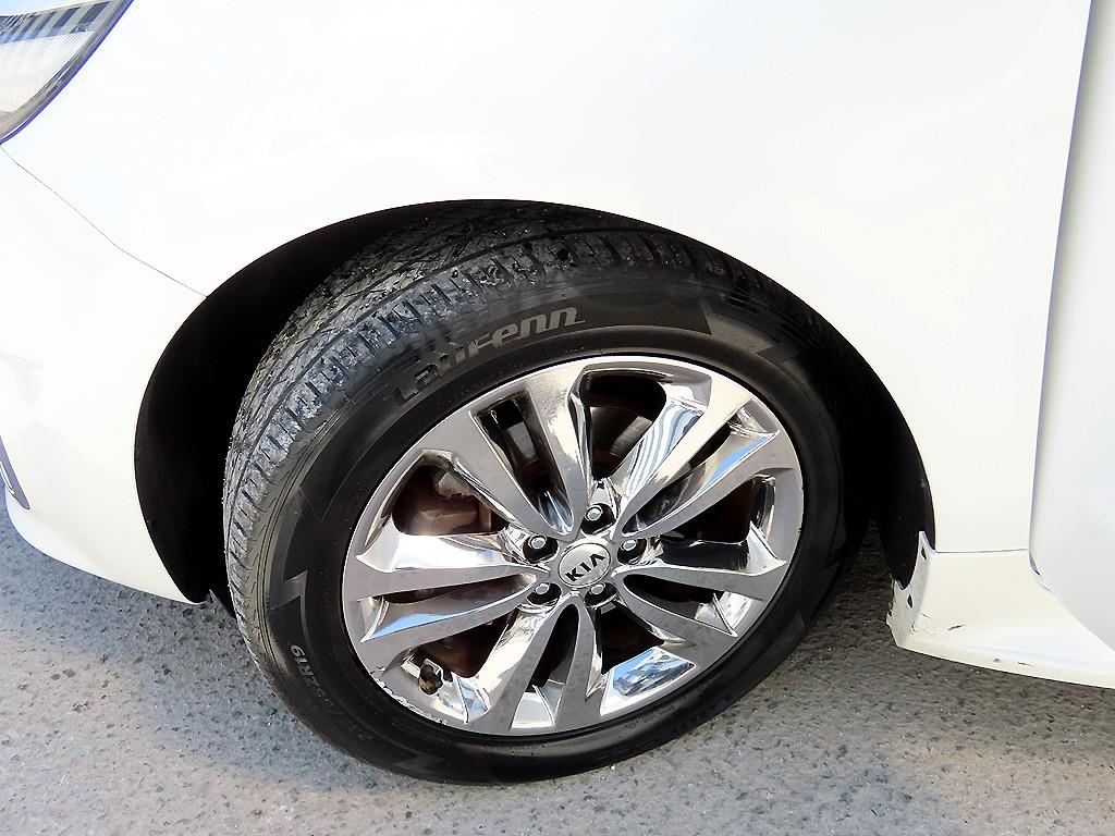 KIA Carnival 2017 - Importación desde Corea - HF Imports Iquique - Foto 20