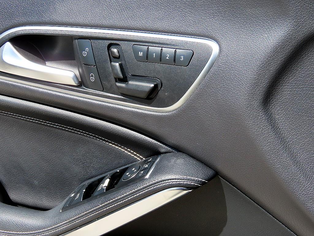 Mercedes Benz CLA Class - Vista 11