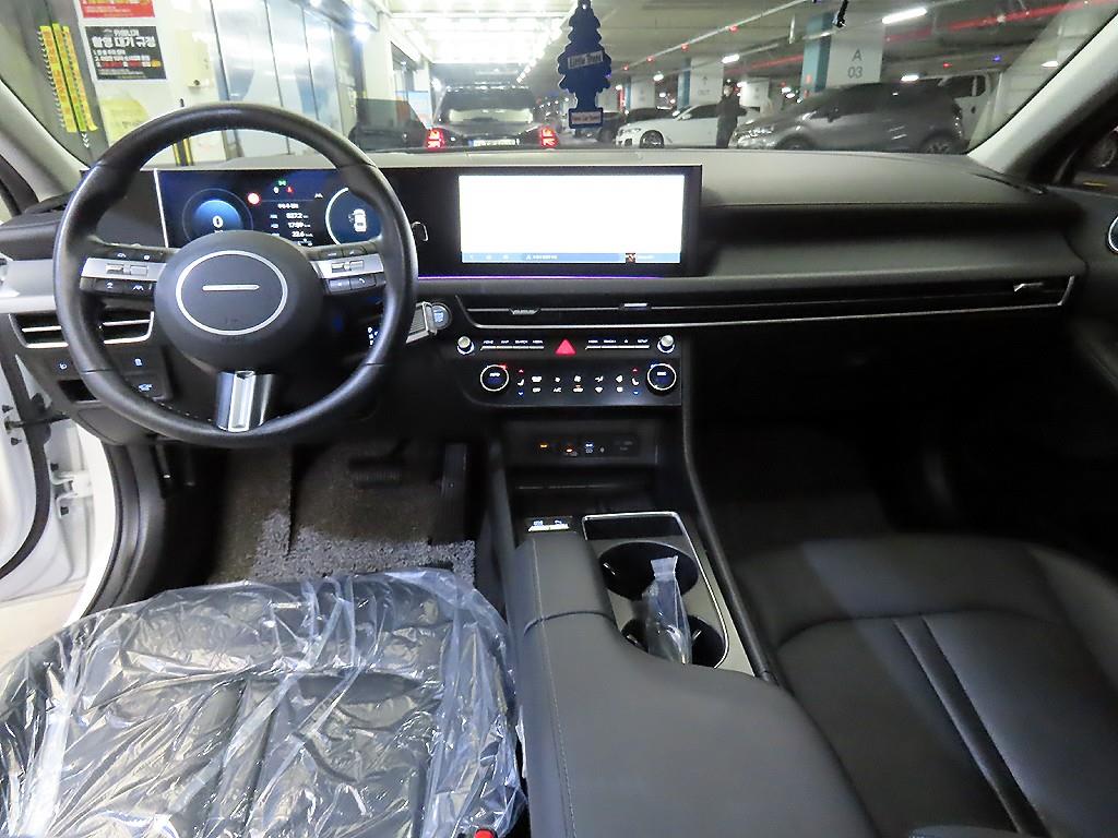 HYUNDAI Sonata - Vista 10