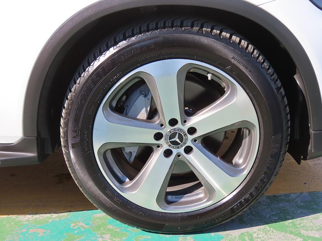 Mercedes Benz GLC Class 2019 Blanco - Importación desde Corea - HF Imports Iquique - Foto 19