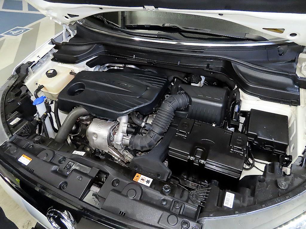 Ssangyong Tivoli 2021 Blanco - Importación desde Corea - HF Imports Iquique - Foto 18