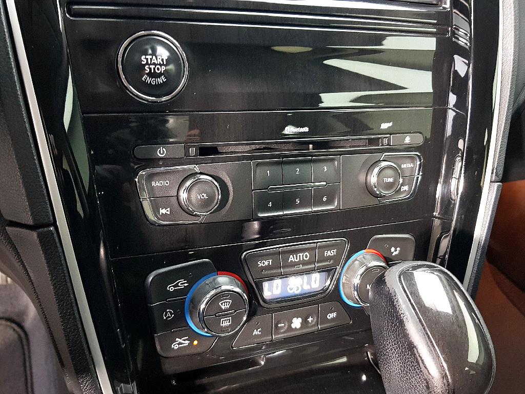 SAMSUNG SM7 - Vista 12