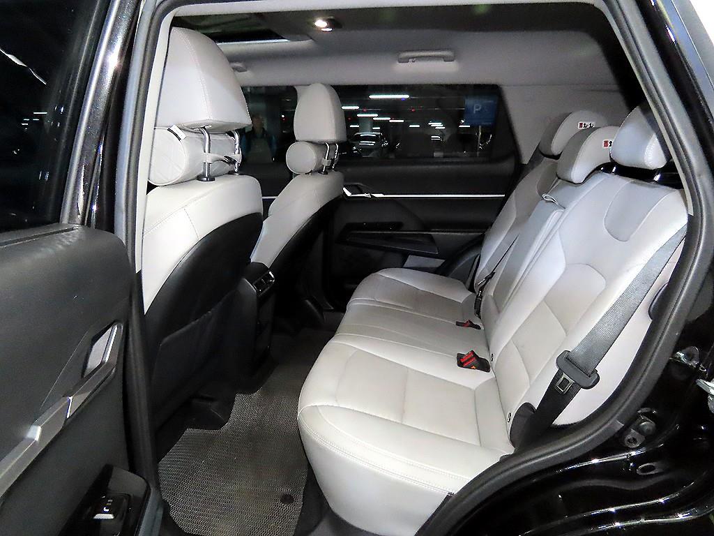 Ssangyong Torres - Vista 7