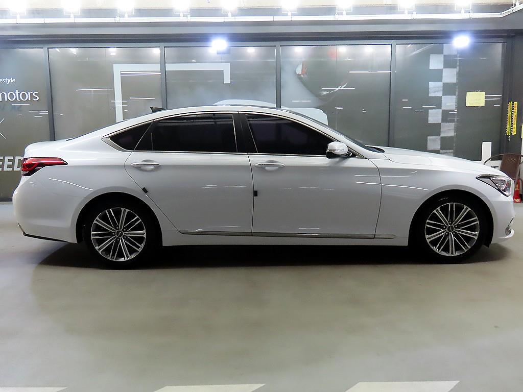 Genesis G80 - Vista 3