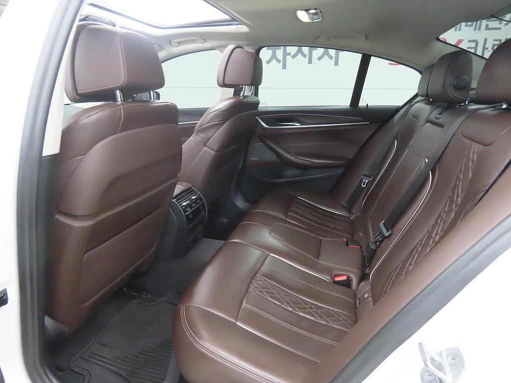 BMW 5 Series - Vista 6