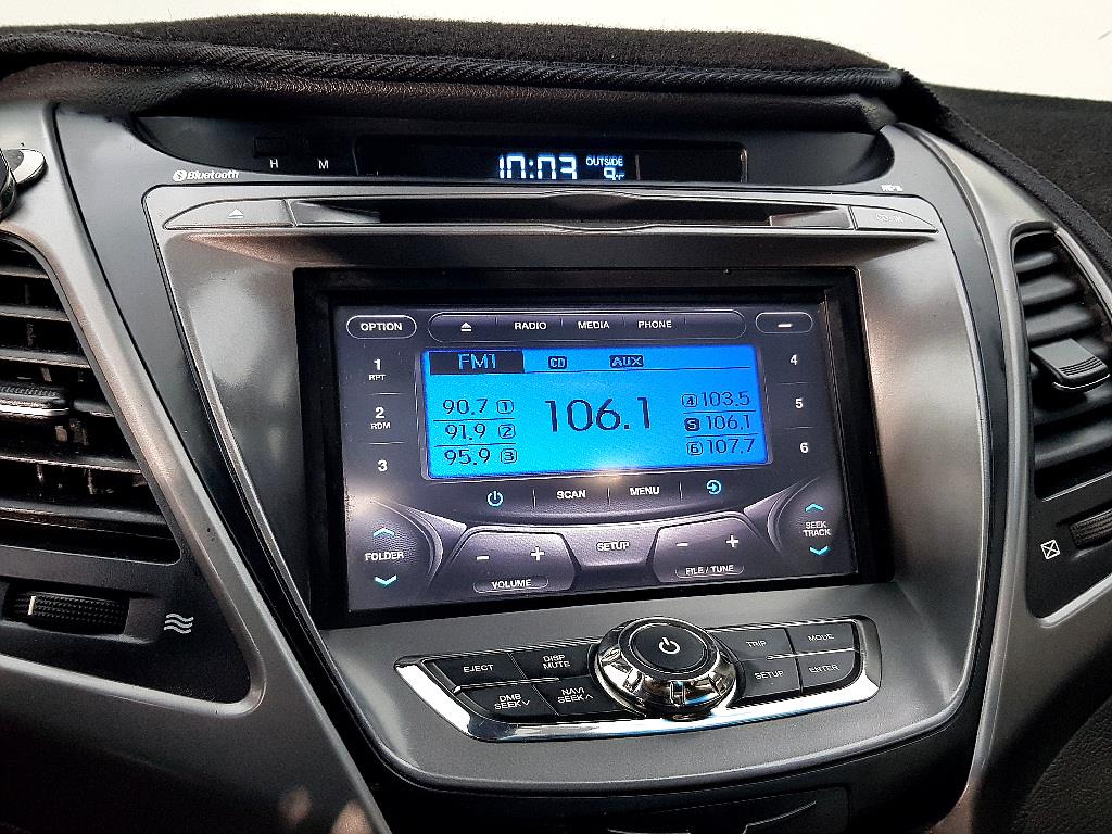 HYUNDAI Avante - Vista 11