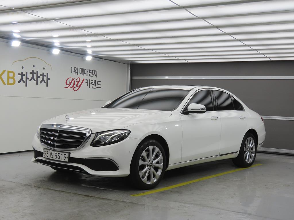 Mercedes Benz E class 2019 Blanco - Importación desde Corea - HF Imports Iquique - Foto 1