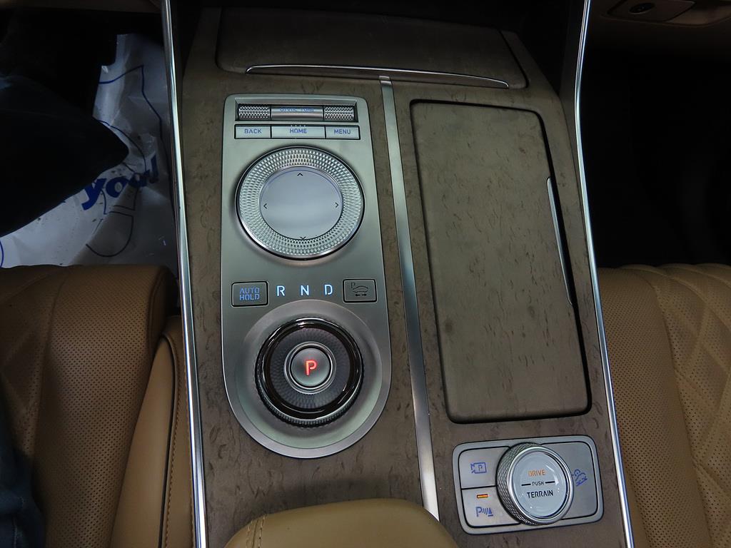 Genesis GV80 - Vista 9