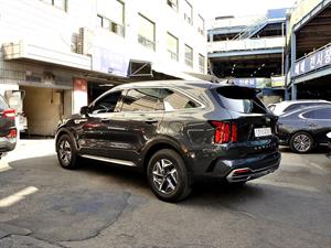 KIA Sorento - Vista 8