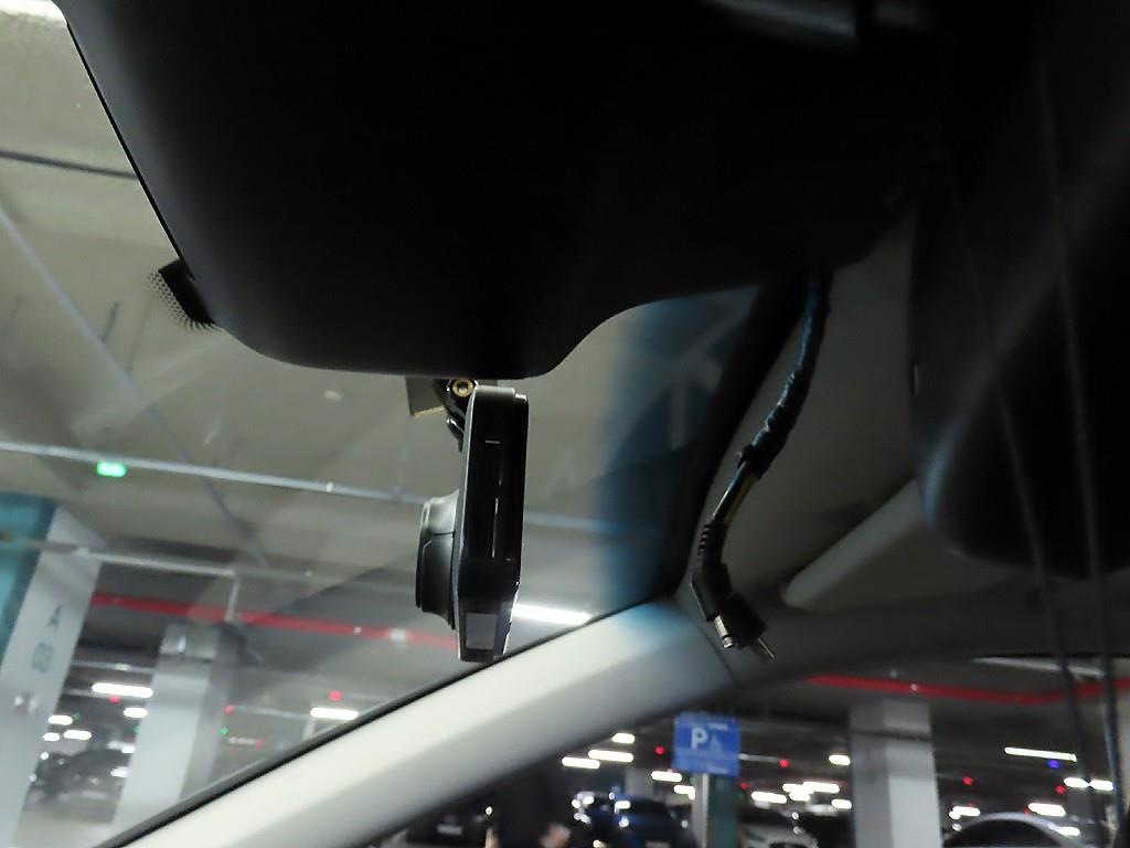 Genesis G70 2019 Negro - Importación desde Corea - HF Imports Iquique - Foto 14